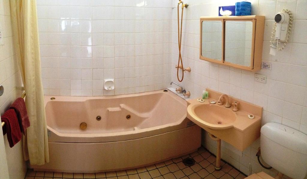 City Beach Motel Wollongong Kamer foto