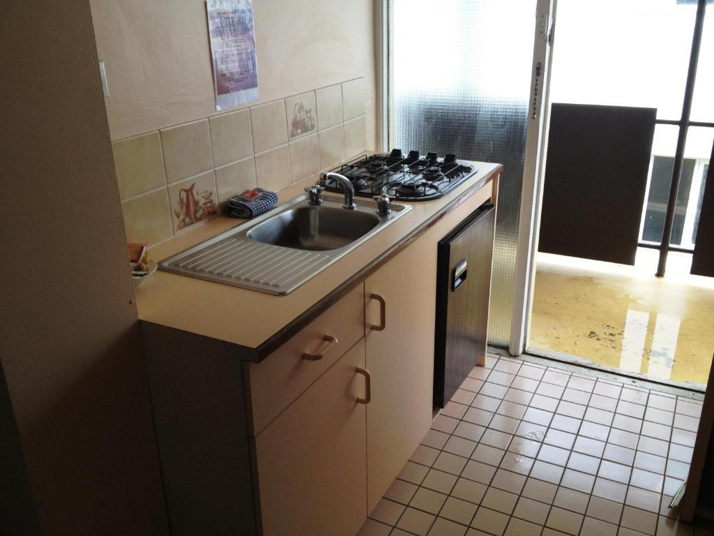 City Beach Motel Wollongong Kamer foto
