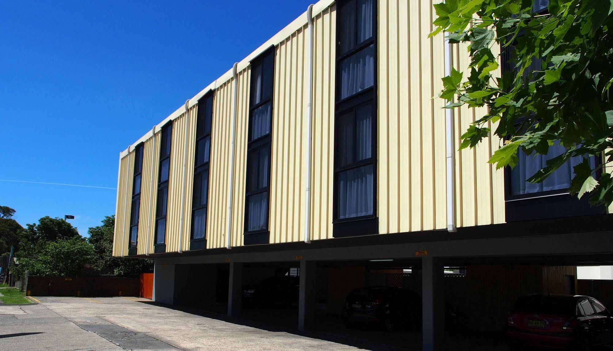 City Beach Motel Wollongong Buitenkant foto