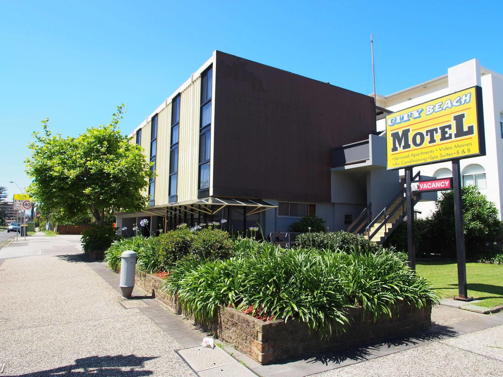 City Beach Motel Wollongong Buitenkant foto