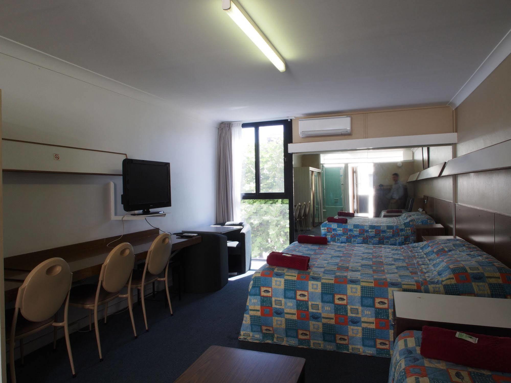 City Beach Motel Wollongong Buitenkant foto