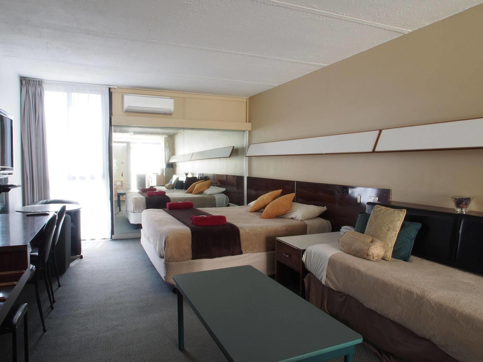 City Beach Motel Wollongong Buitenkant foto
