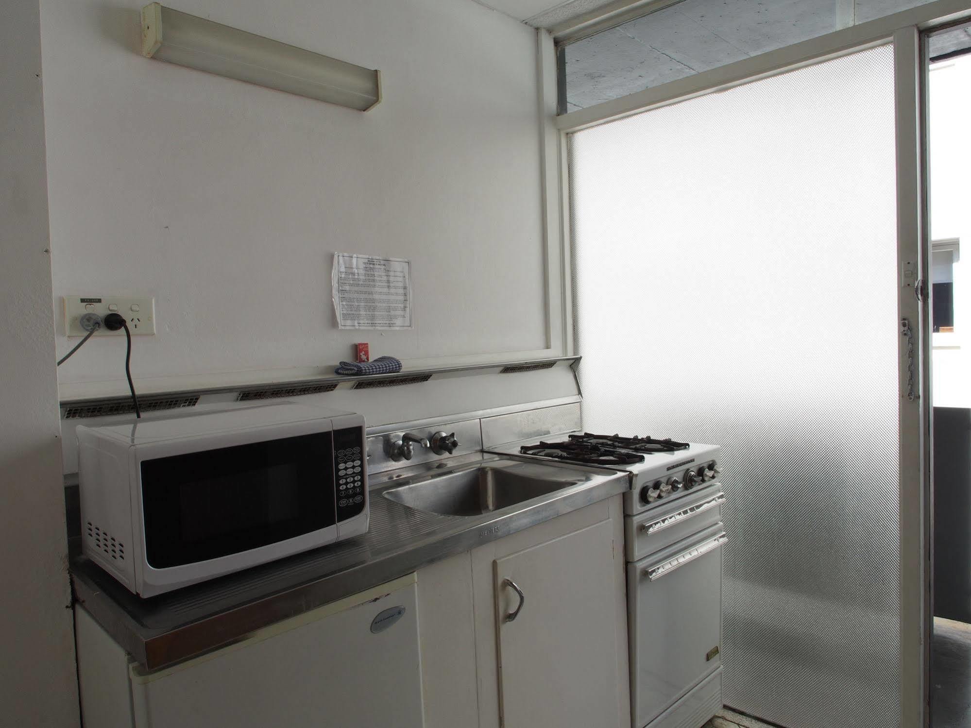City Beach Motel Wollongong Buitenkant foto